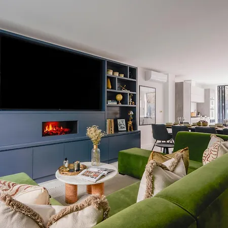 Luxury Fulham Townhouse With Cinema Room